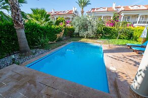 Sunset Beach Club Villas