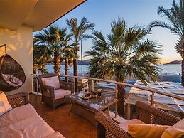 Sunset Beach Club Villas