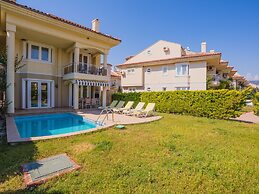 Sunset Beach Club Villas