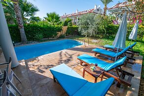 Sunset Beach Club Villas