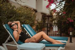 Sunset Beach Club Villas