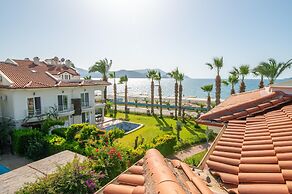 Sunset Beach Club Villas