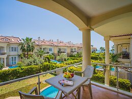 Sunset Beach Club Villas