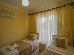 Sunset Beach Club Villas