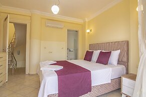 Sunset Beach Club Villas