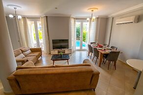 Sunset Beach Club Villas