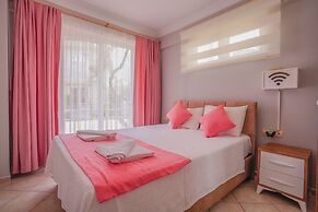 Sunset Beach Club Villas