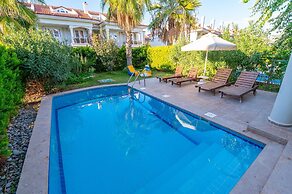 Sunset Beach Club Villas