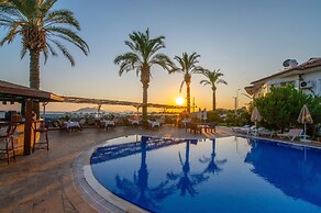 Sunset Beach Club Villas