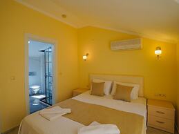 Sunset Beach Club Villas