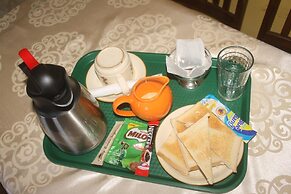 Jesiwa B's Little Palace