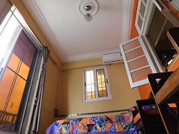 Jesiwa B's Little Palace