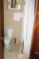 Jesiwa B's Little Palace