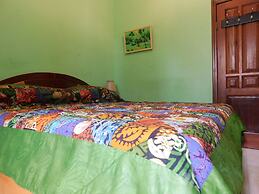 Jesiwa B's Little Palace