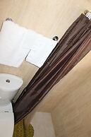 Jesiwa B's Little Palace