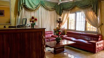 Jeane's Appart Hotel