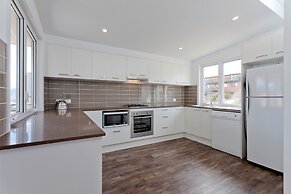 The Elements East - Jindabyne