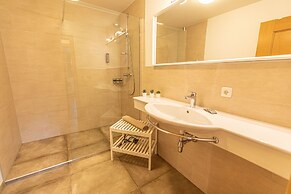 Tevini Alpine Apartments by we rent