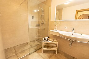 Tevini Alpine Apartments by we rent