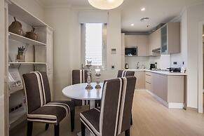 Welldone Cathedral Suites