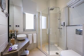 Welldone Cathedral Suites