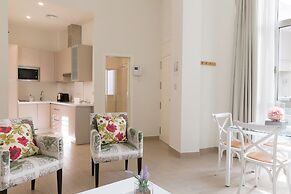 Welldone Cathedral Suites