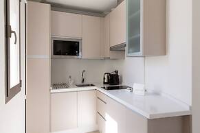 Welldone Cathedral Suites