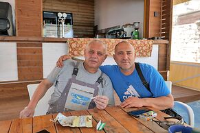 Oceanic Overview Suites