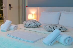 Oceanic Overview Suites