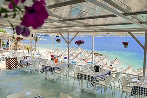 Oceanic Overview Suites