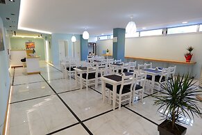 Oceanic Overview Suites