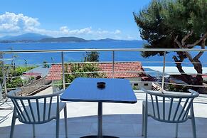 Oceanic Overview Suites