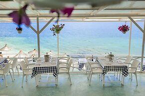 Oceanic Overview Suites