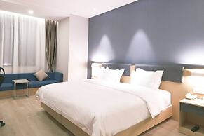 Holiday Inn Express Jinan Exhibition Center by IHG