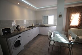 The Seasons Beach Apartment 2