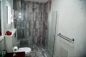 The Seasons Beach Apartment 2