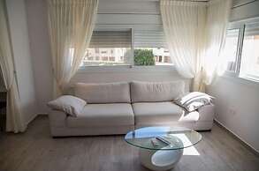 The Seasons Beach Design Studio Sea View