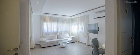 Royal Lea Apartments