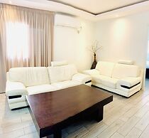 Royal Lea Apartments