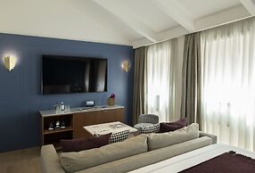 Elizabeth Unique Hotel