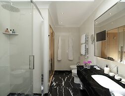 Elizabeth Unique Hotel