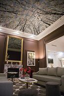 Elizabeth Unique Hotel