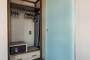 AC Hotel by Marriott Boston Cleveland Circle