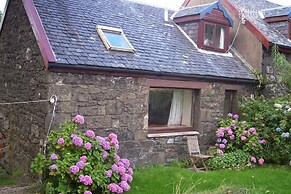 Steading Holidays - The Byre