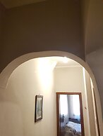 Spacious and Beautiful 60 sqm Apartment in the Very Heart of Bologna