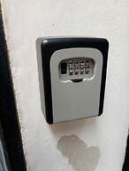 Spacious and Beautiful 60 sqm Apartment in the Very Heart of Bologna