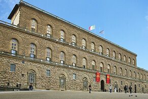 Short-Let Florence Il Granduca Apartment