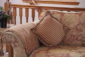 The Mews Apartment at Daviot Lodge