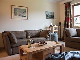 Highland Holiday Homes - Tulloch Ard