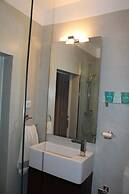 Stylish Lisbon Apartment in Alfama